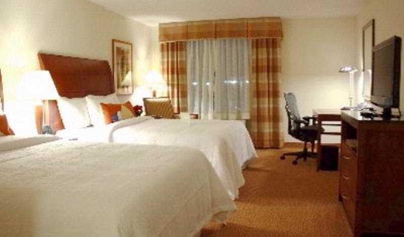 Tricove Inn & Suites Джэксонвиль Номер фото